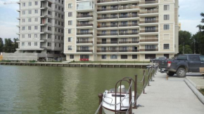 Отель Apartament Sunrise  Мамая